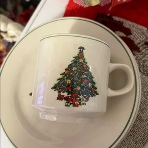 Christmas Dinnerware Set - 16 piece